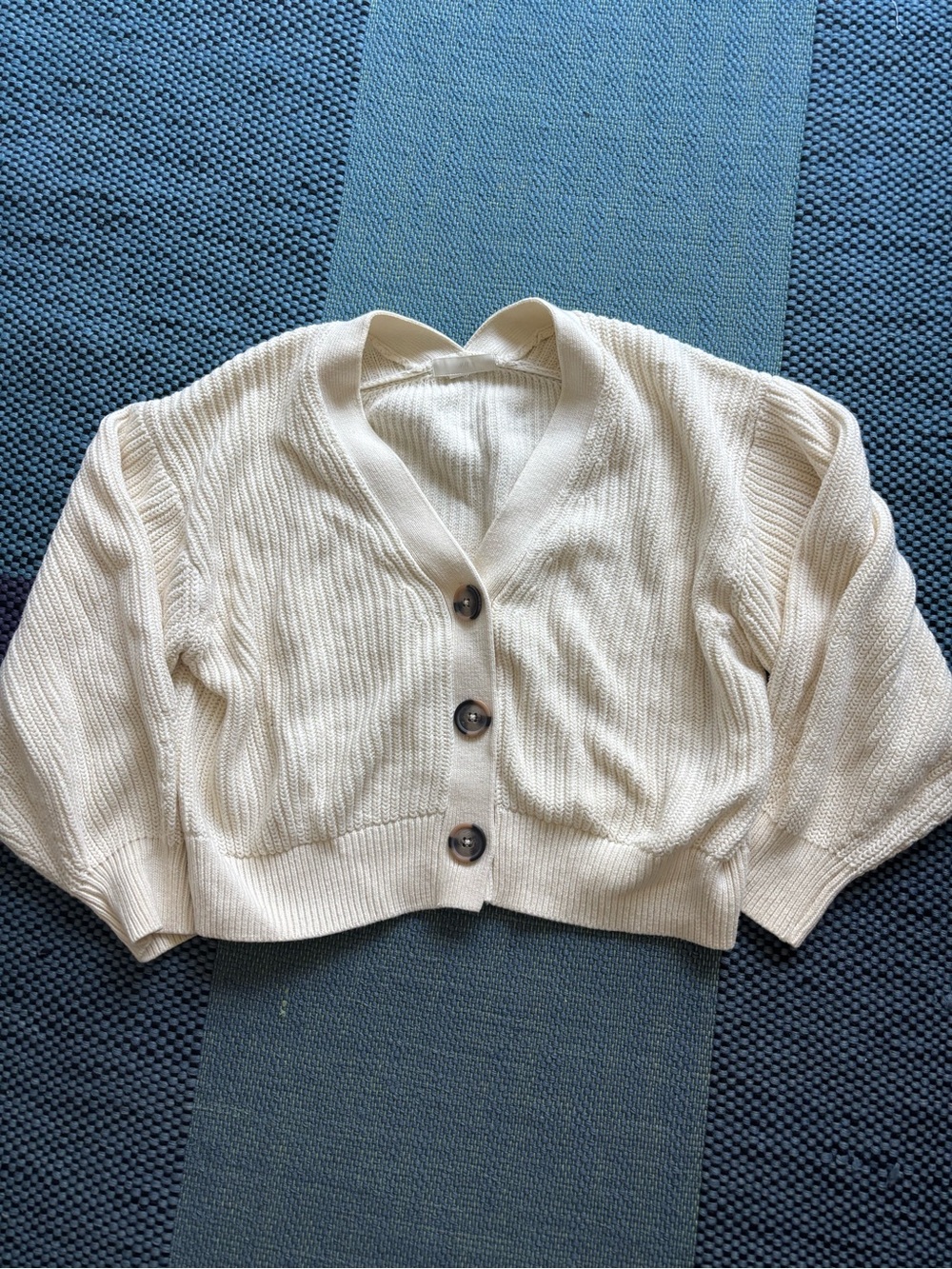 H&M cream cable knit, cropped cardigan